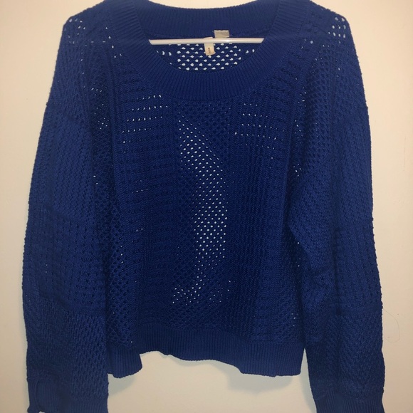 Moth Reese Kimono Pullover - Picture 2 of 5